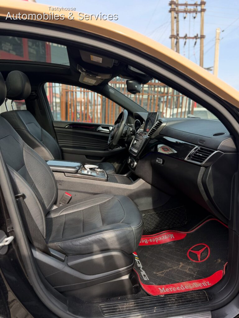 Mercedes Benz Model – GLE 43 2017