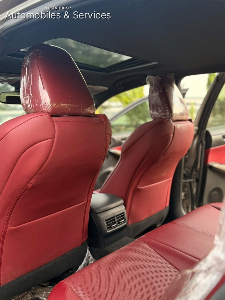2014 LEXUS IS350