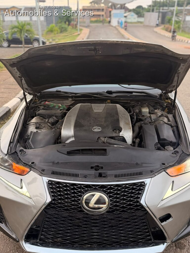 2014 LEXUS IS350