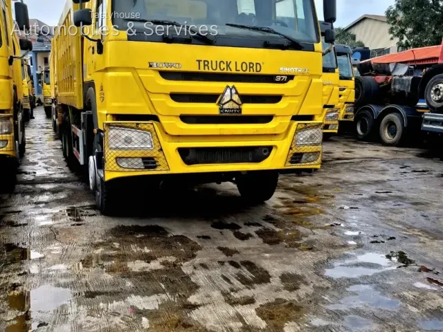 2013 Howo dump truck
