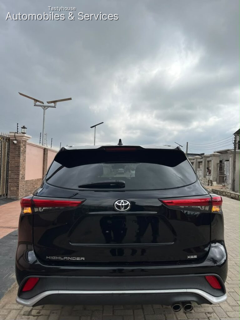 Toyota Highlander XSE 2021