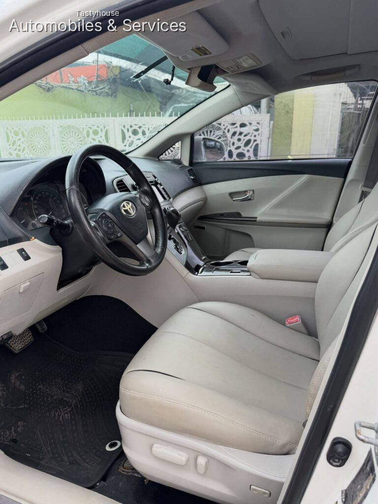 Toyota Venza 2013