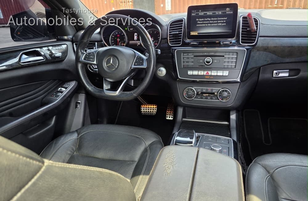 Mercedes Benz GLE43