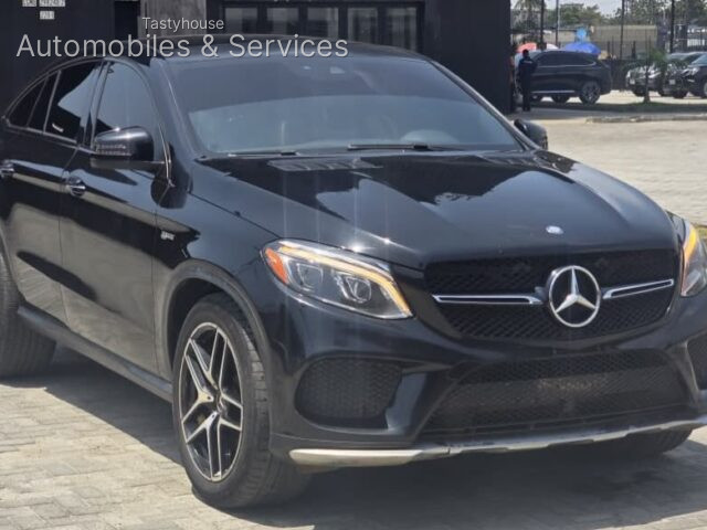 Mercedes Benz GLE43