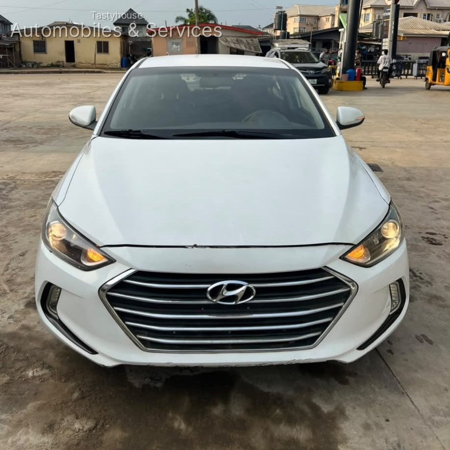 Hyundai Elantra 2018