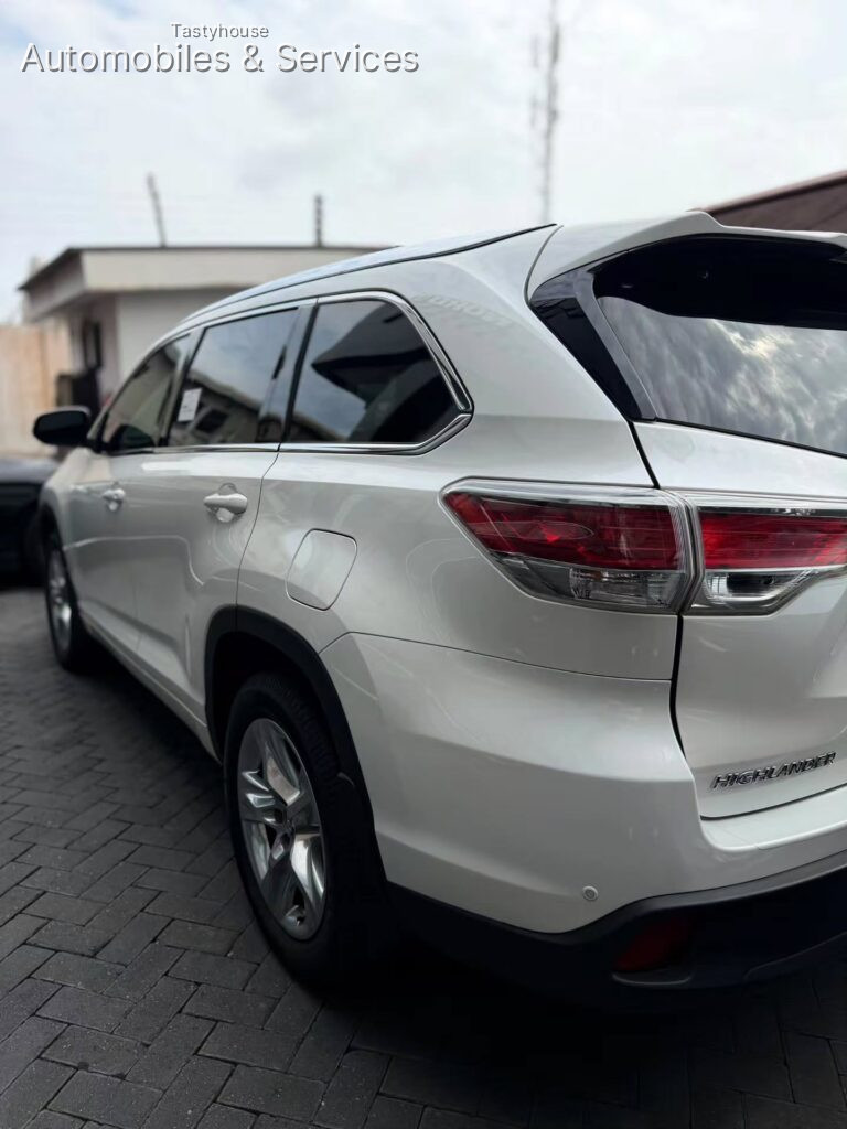 2016 Toyota Highlnader Limited
