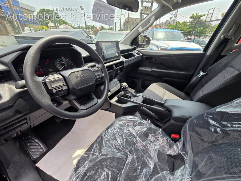 2027 Toyota Hilux