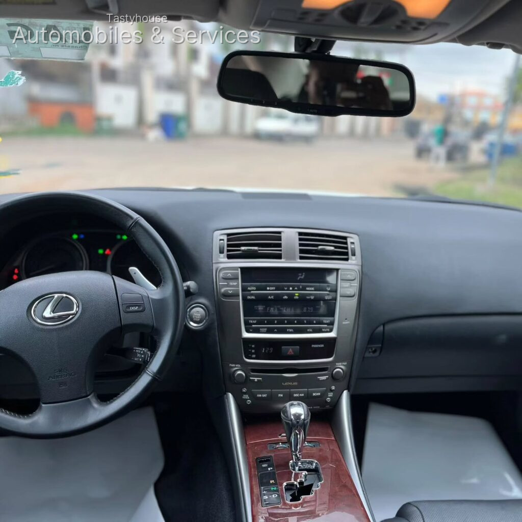 2008 LEXUS IS250
