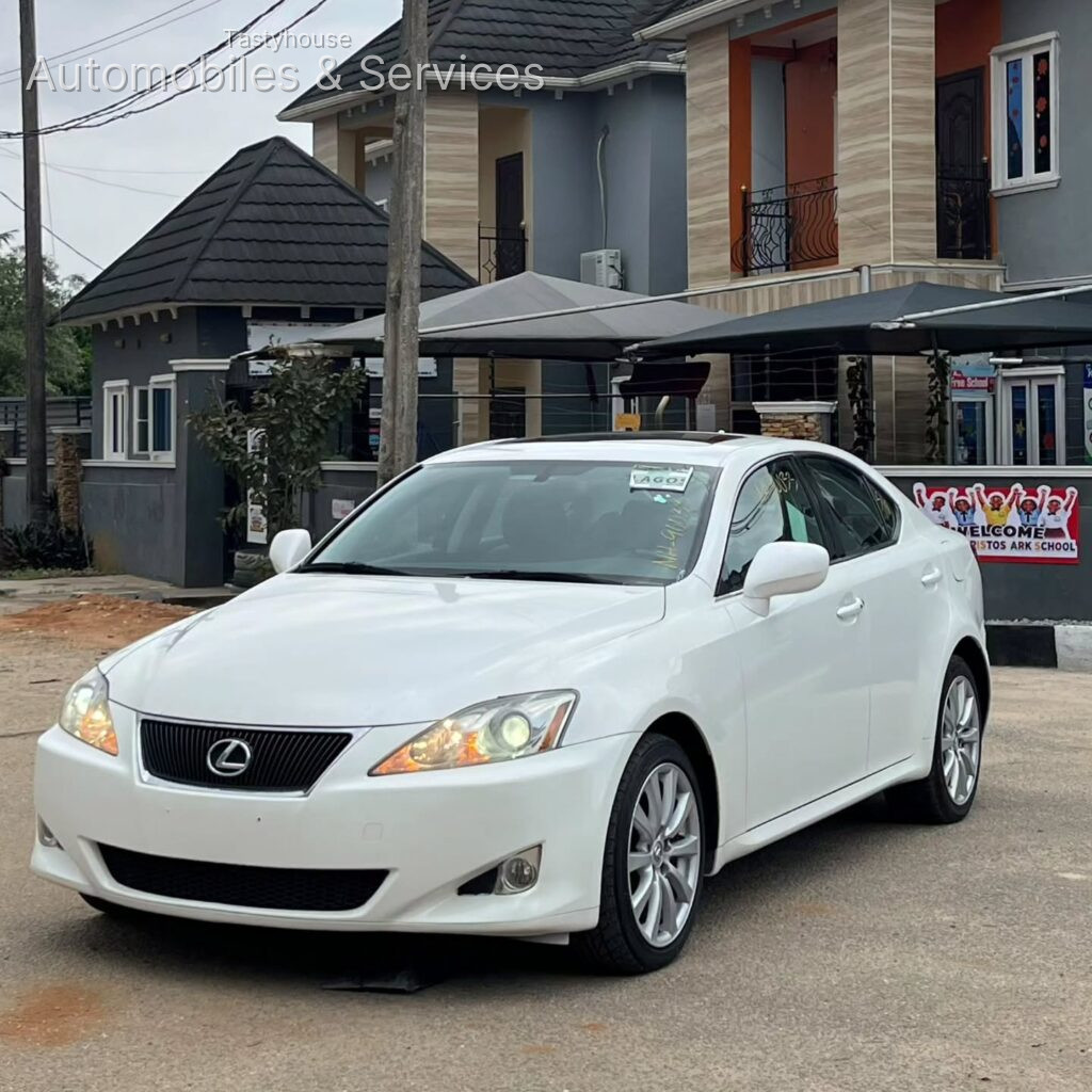 2008 LEXUS IS250