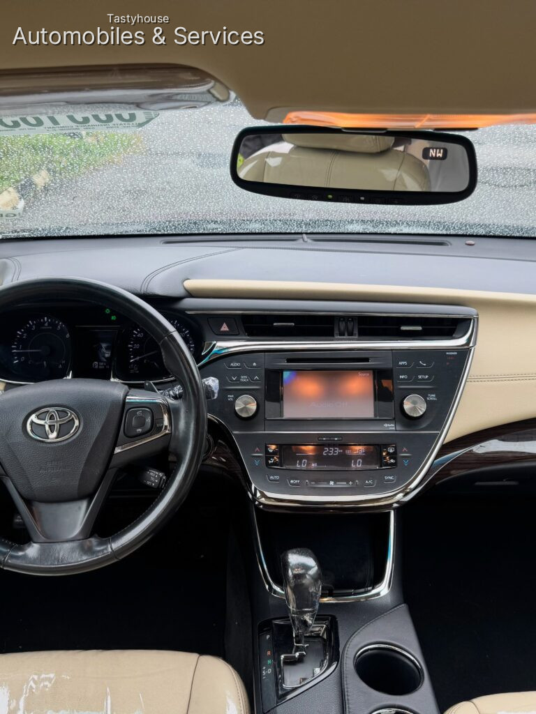 2014 TOYOTA AVALON XLE