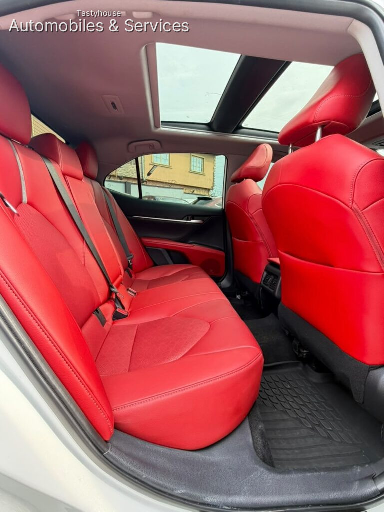 S2022 Toyota Camry XSE