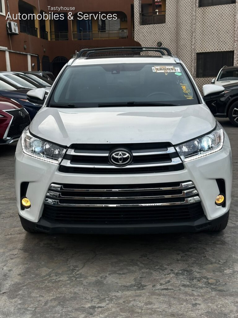 2016 Toyota Highlander platinum