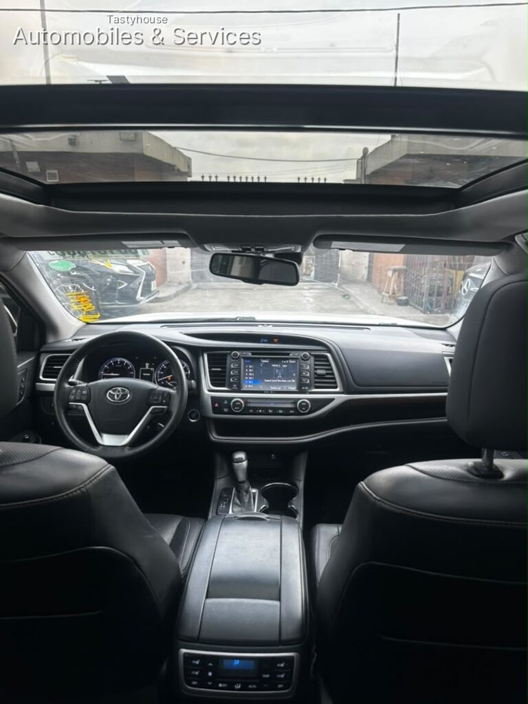 2016 Toyota Highlander platinum