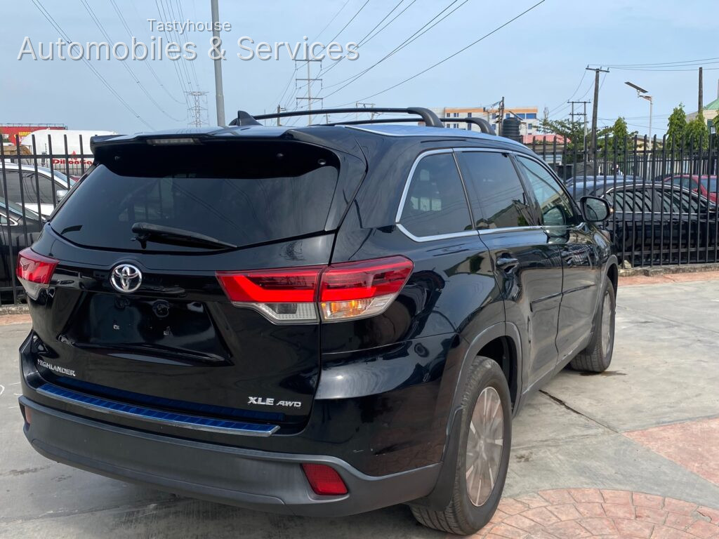 2019 Toyota Highlander XLE