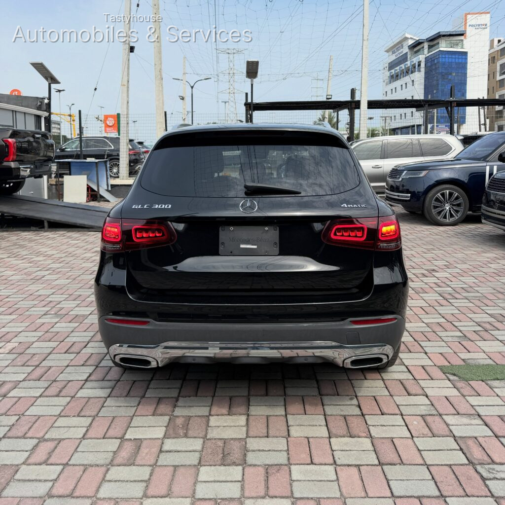 2020 MERCEDES BENZ GLC300 4MATIC
