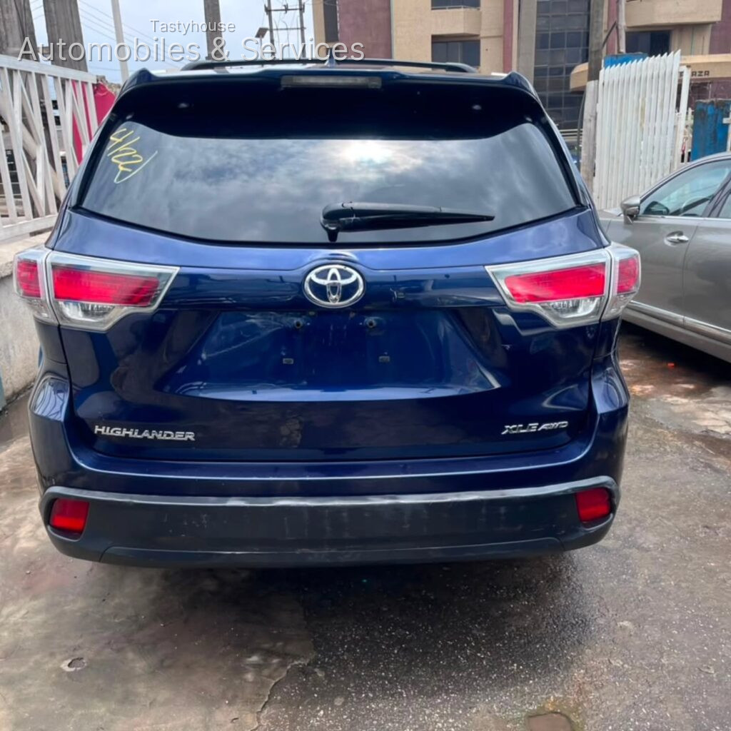 2015 Toyota Highlander XLEAWD