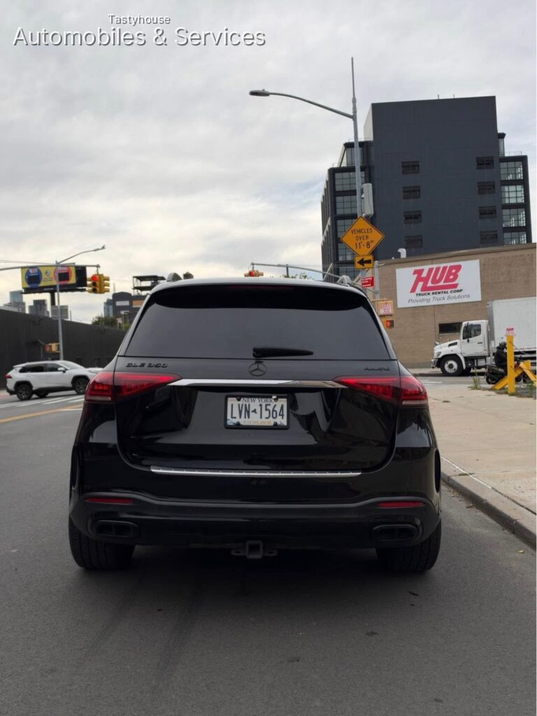 202O Mercedes Benz GLE350 4MaticAMG Trim