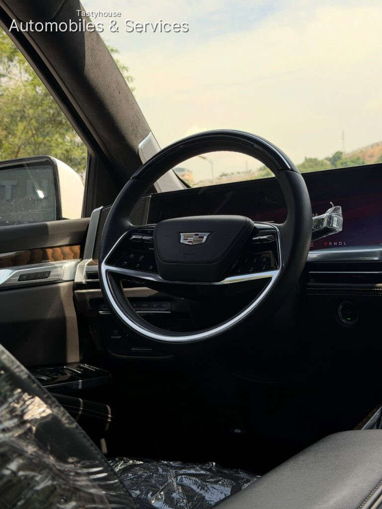 2025 CADILLACESCALADE