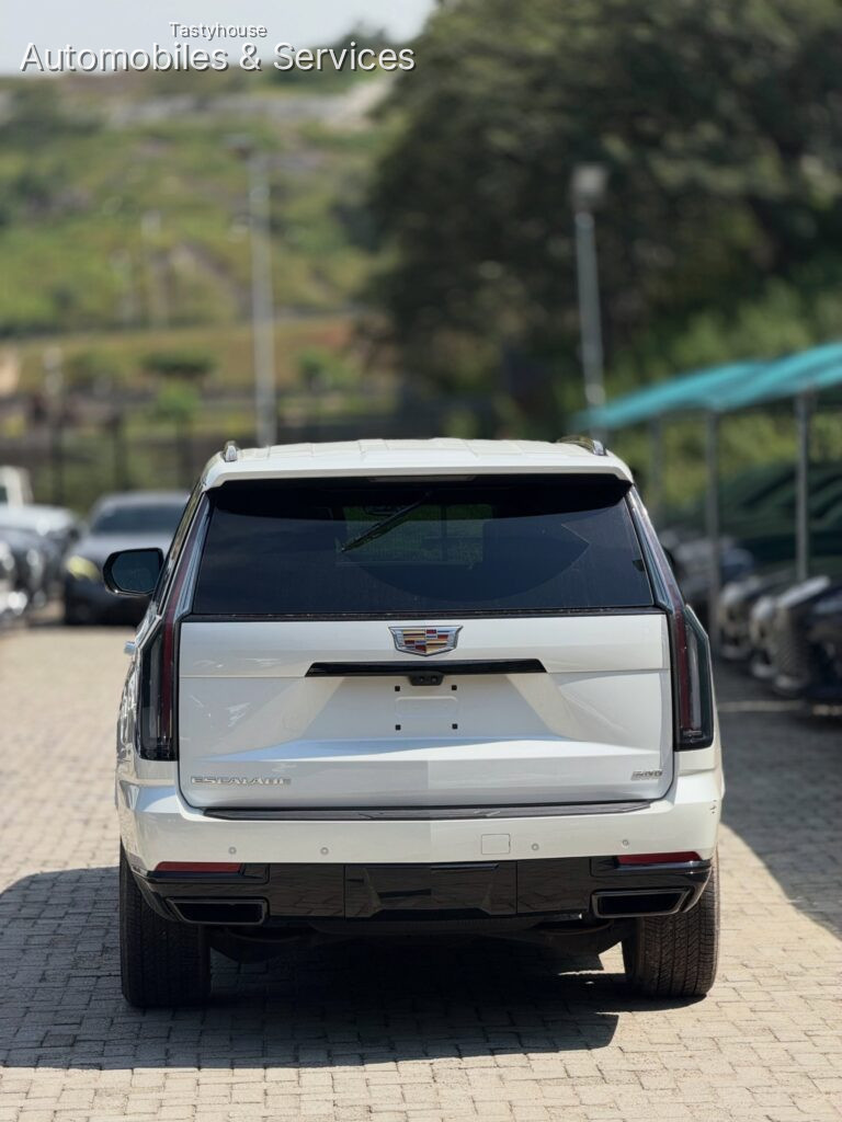 2025 CADILLACESCALADE
