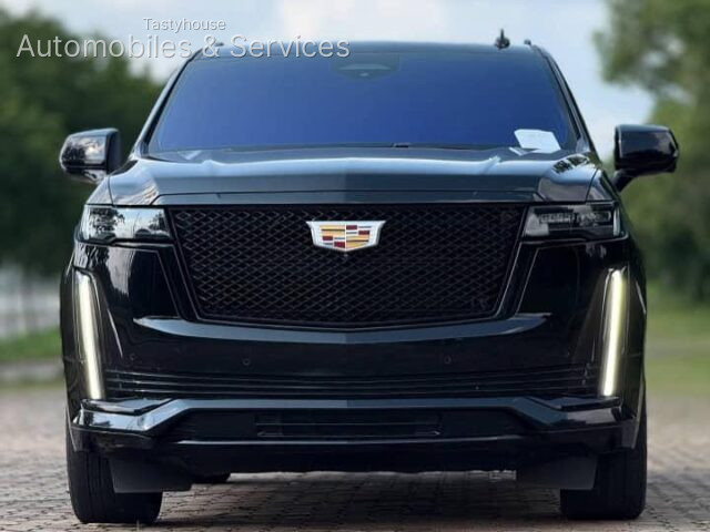 2021 DCADILLAC ESCALADE 600