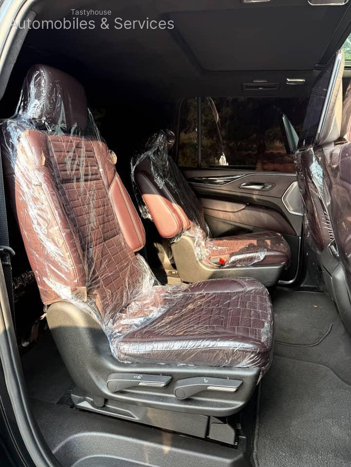 2021 DCADILLAC ESCALADE 600
