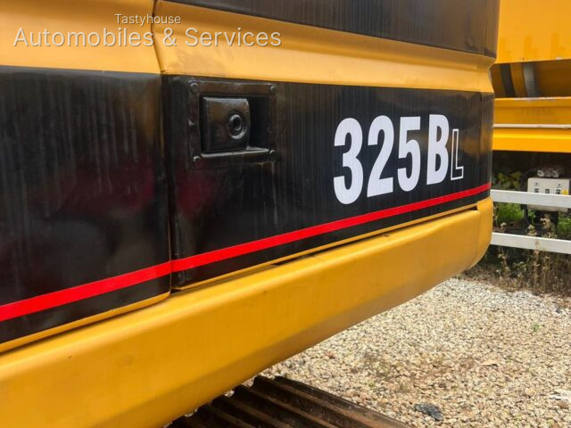 CAT 325BL Excavator
