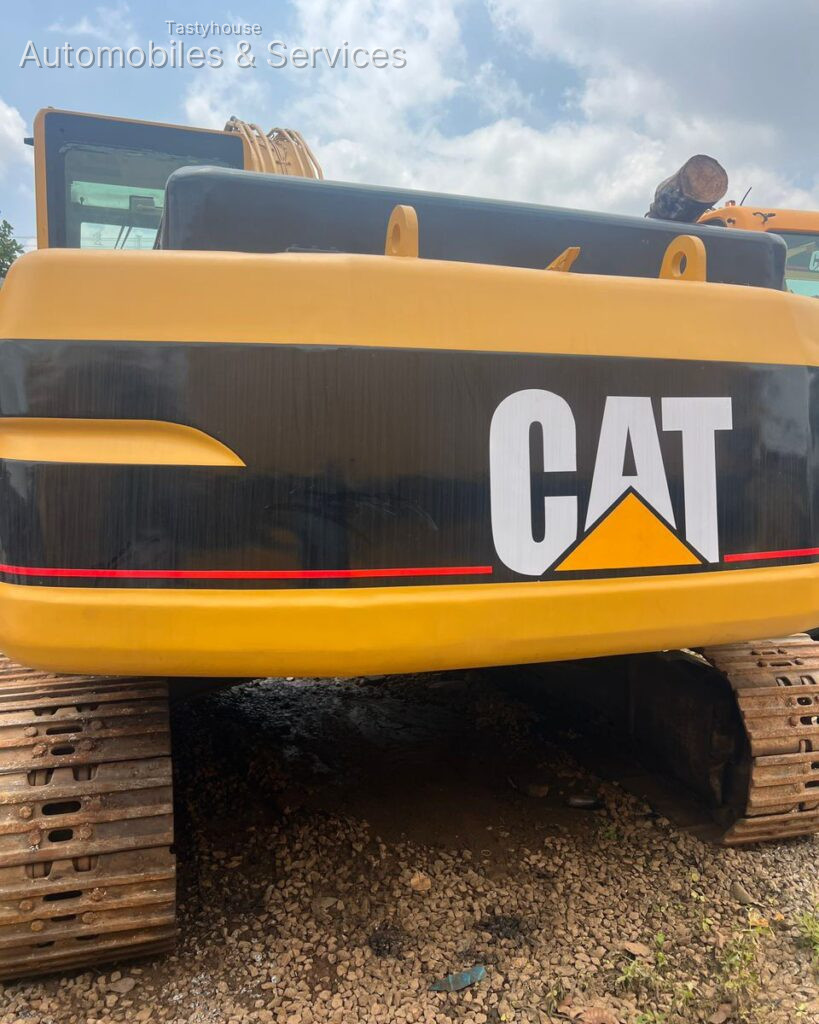 CAT 325BL Excavator