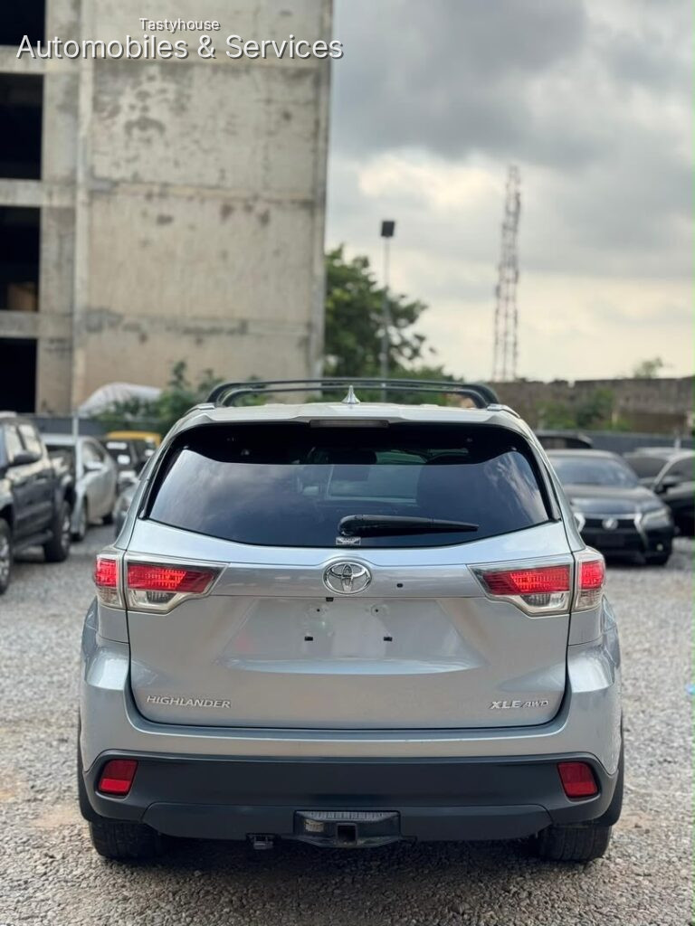 2015 Toyota Highlander XLE