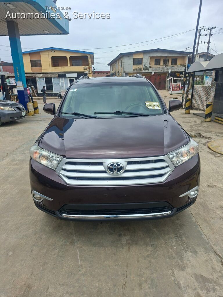 2011 Toyota highlander