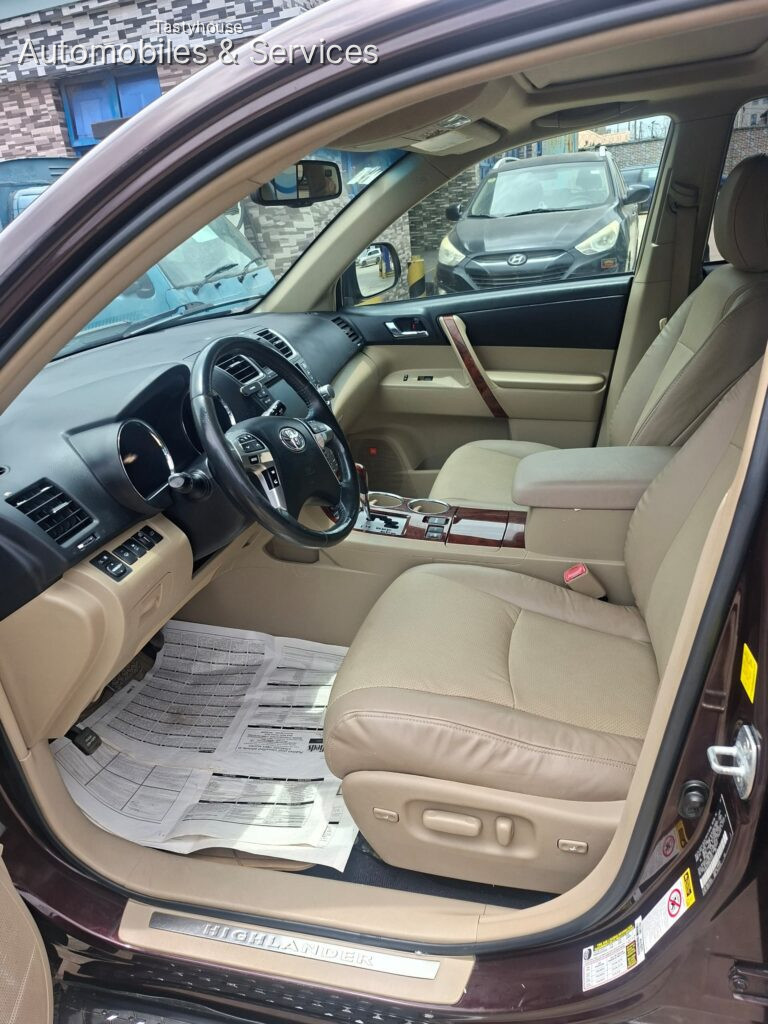 2011 Toyota highlander