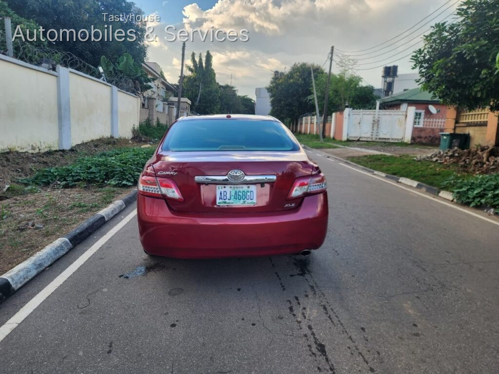 Toyota Camry 2010