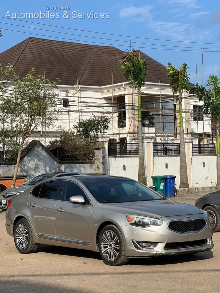 2014 kia cCandenza