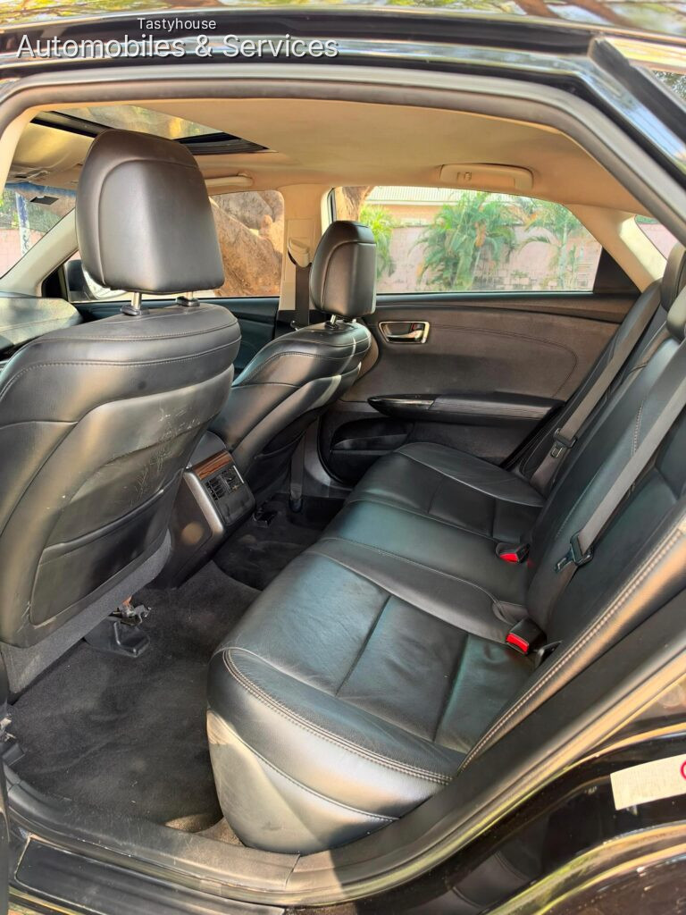 TOYOTA AVALON XLE 2016
