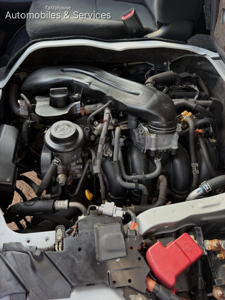 2015 Toyota hiace