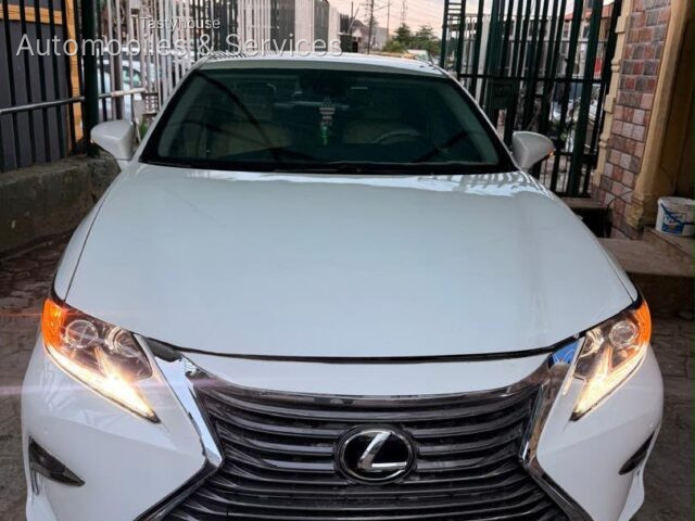 2014 Lexus ES350V