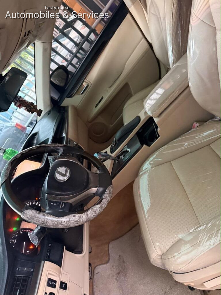 2014 Lexus ES350V