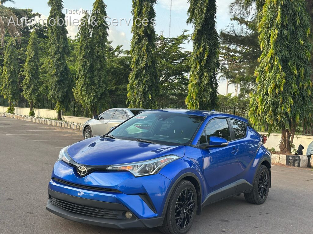 TOYOTA CHR 2017 MODEL