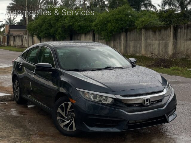 Honda civic 2017 model