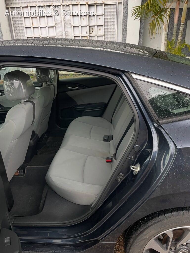 Honda civic 2017 model