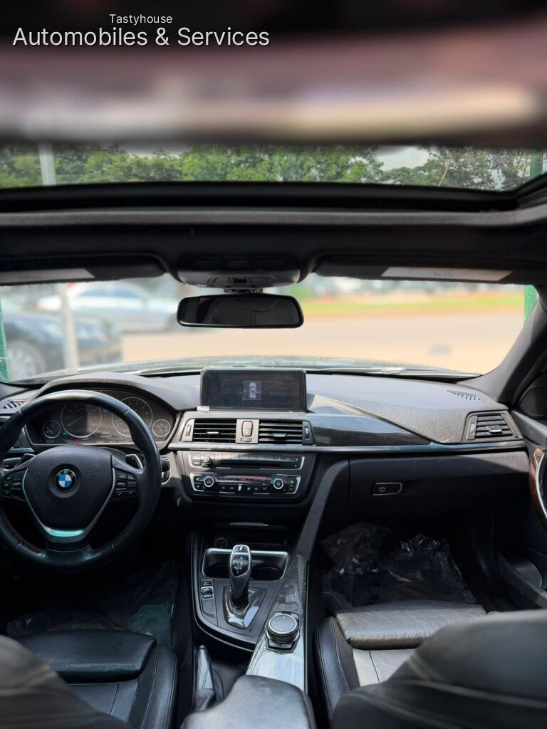 2015 MODEL BMW 328i