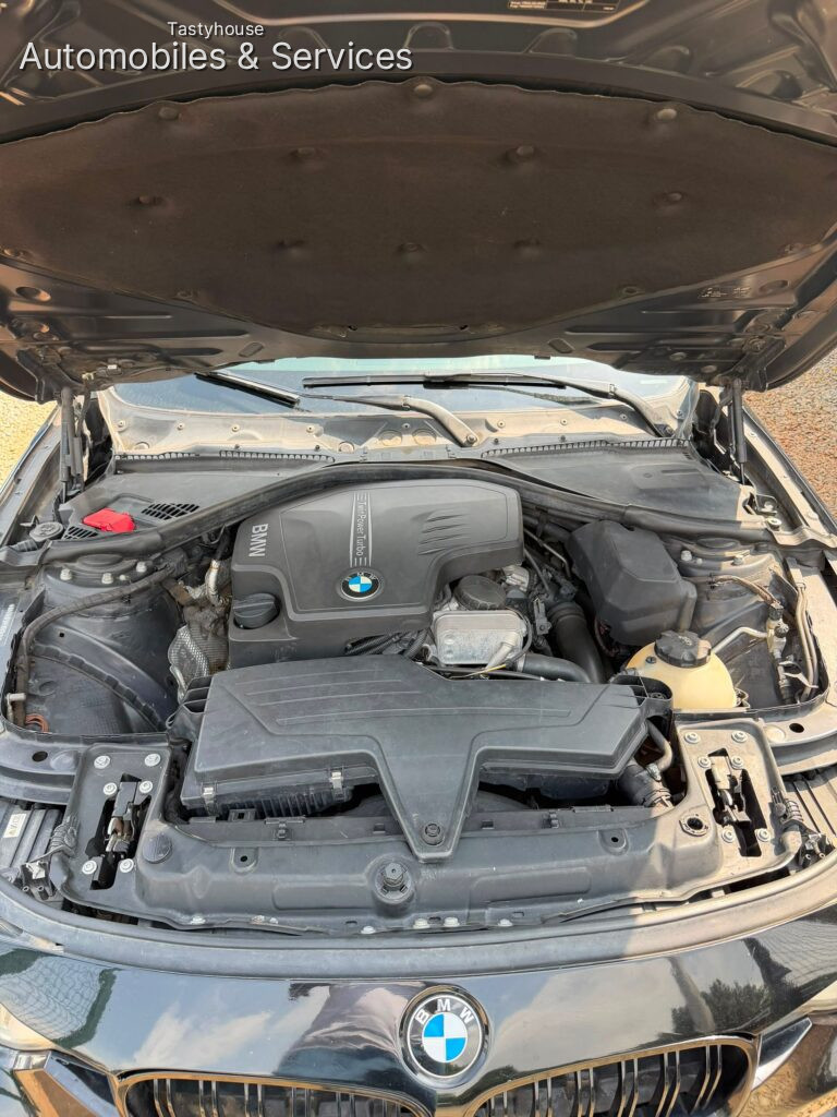 2015 MODEL BMW 328i