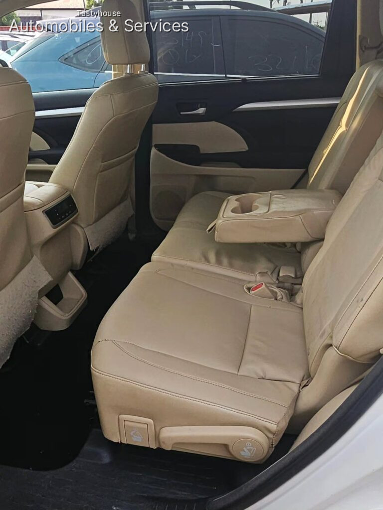 Toyota highlander 2016 model
