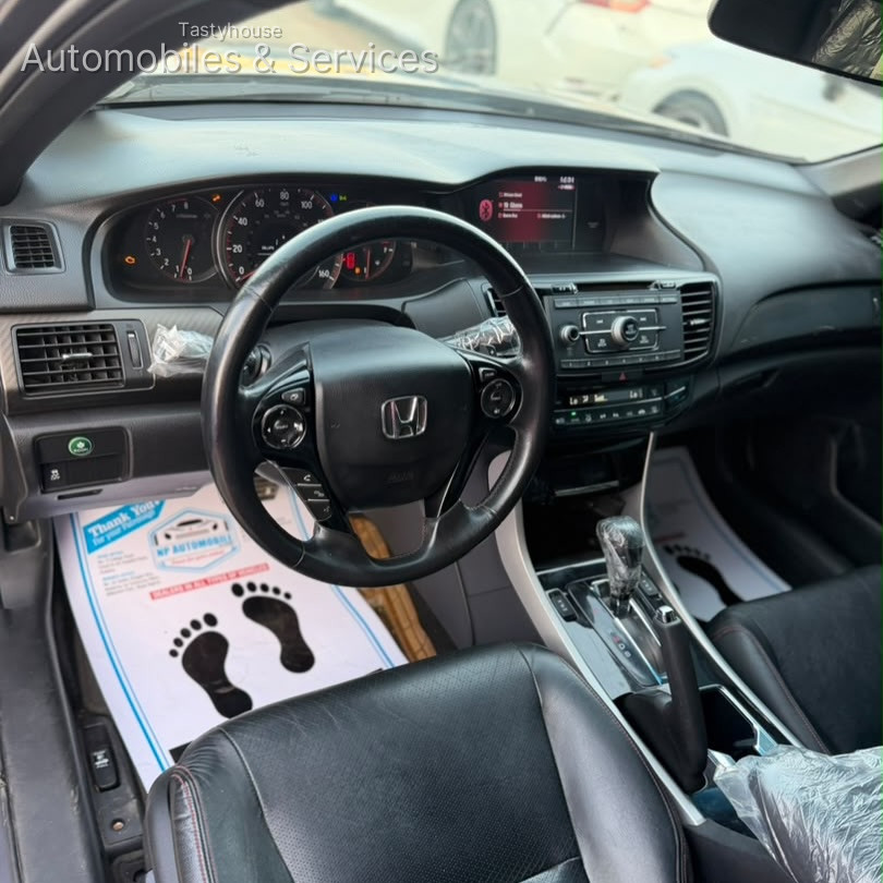 HONDA ACCORD SPORT 2017