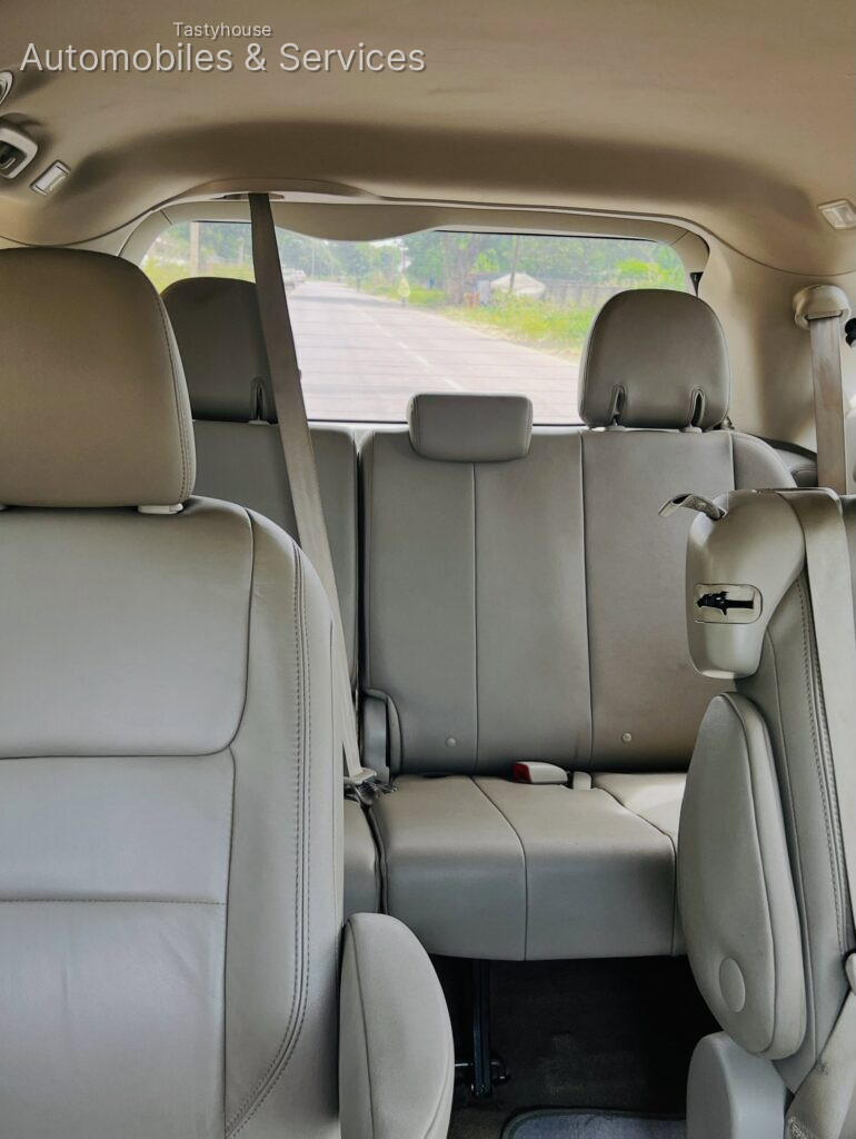 2016 TOYOTA SIENNA