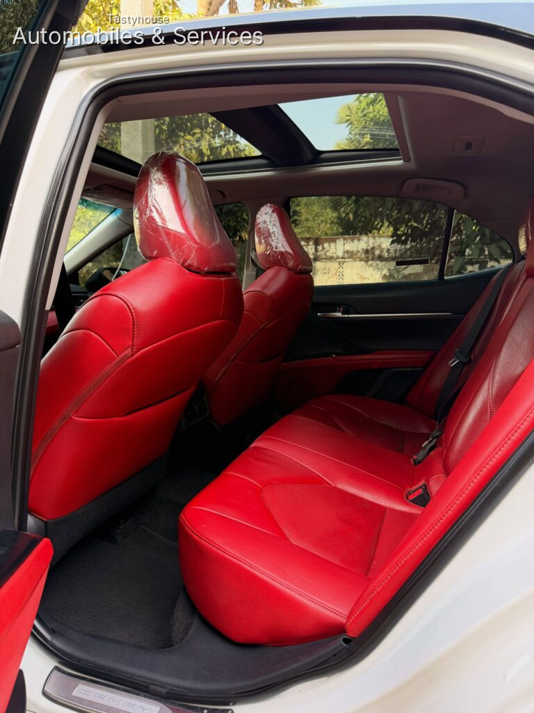 Toyota Camry 2019 model