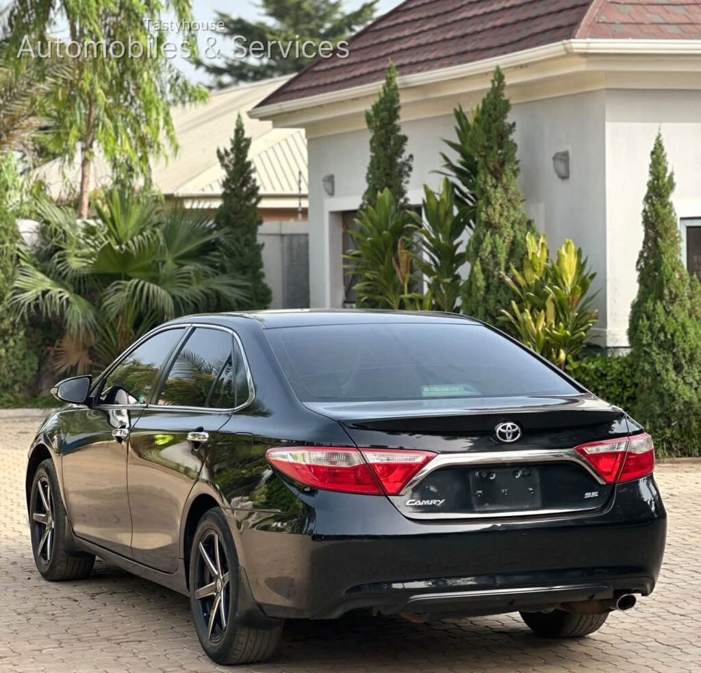 CAMRY SE 2015 MODEL