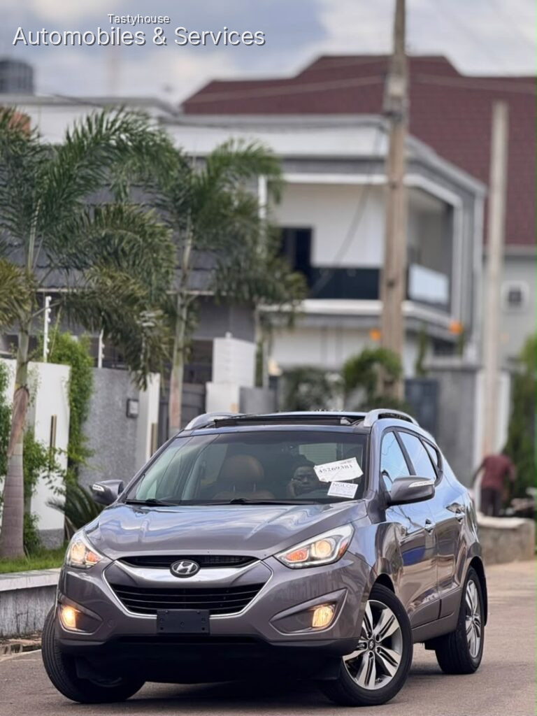 HYUNDAI TUCSON2014 MODEL