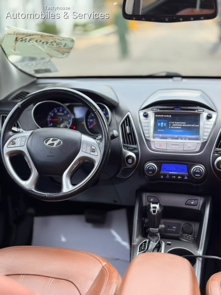 HYUNDAI TUCSON2014 MODEL