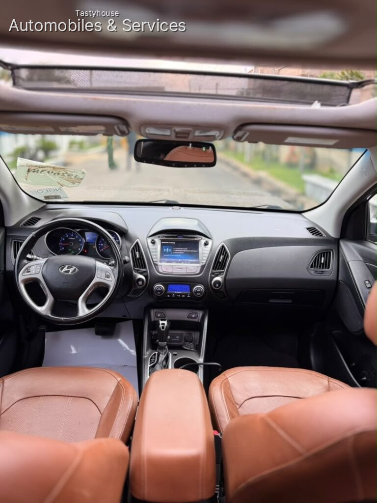 HYUNDAI TUCSON2014 MODEL