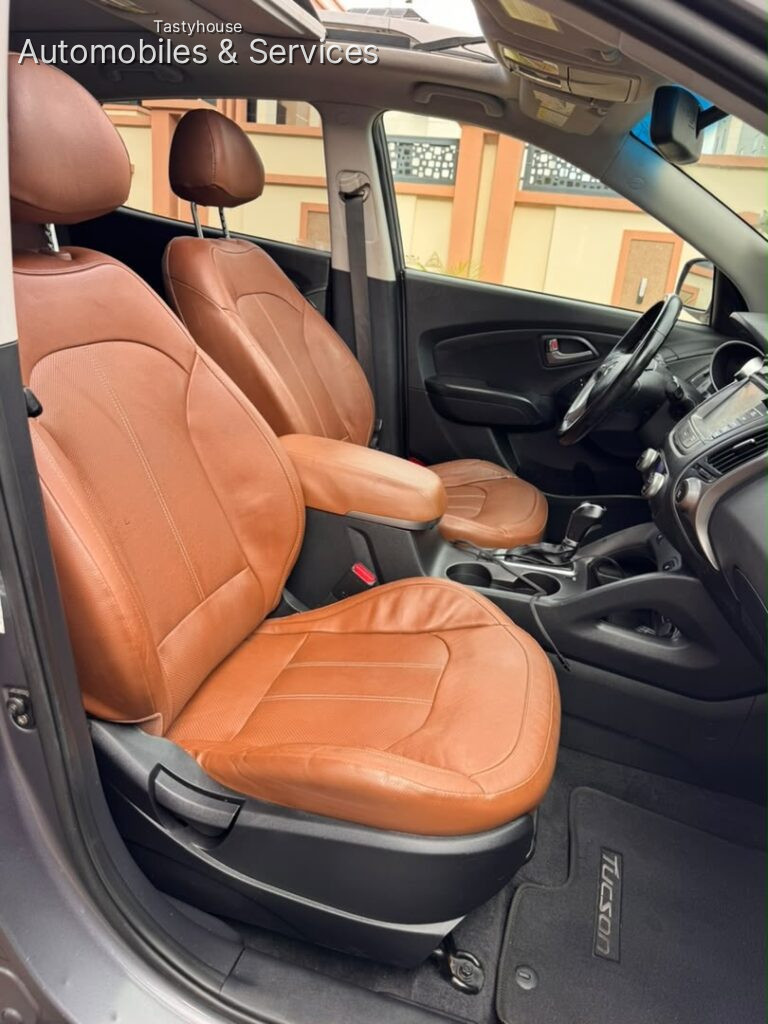 HYUNDAI TUCSON2014 MODEL